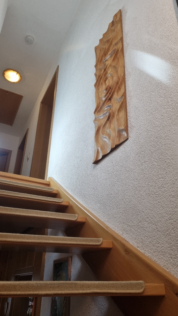 Wellen. Handgefertigte Wandpanorama aus Holz. Buche massiv. 1200 x 400 x 40. Holzskulptur, Skulpturen aus Holz, Wohnzimmer Dekor aus Holz