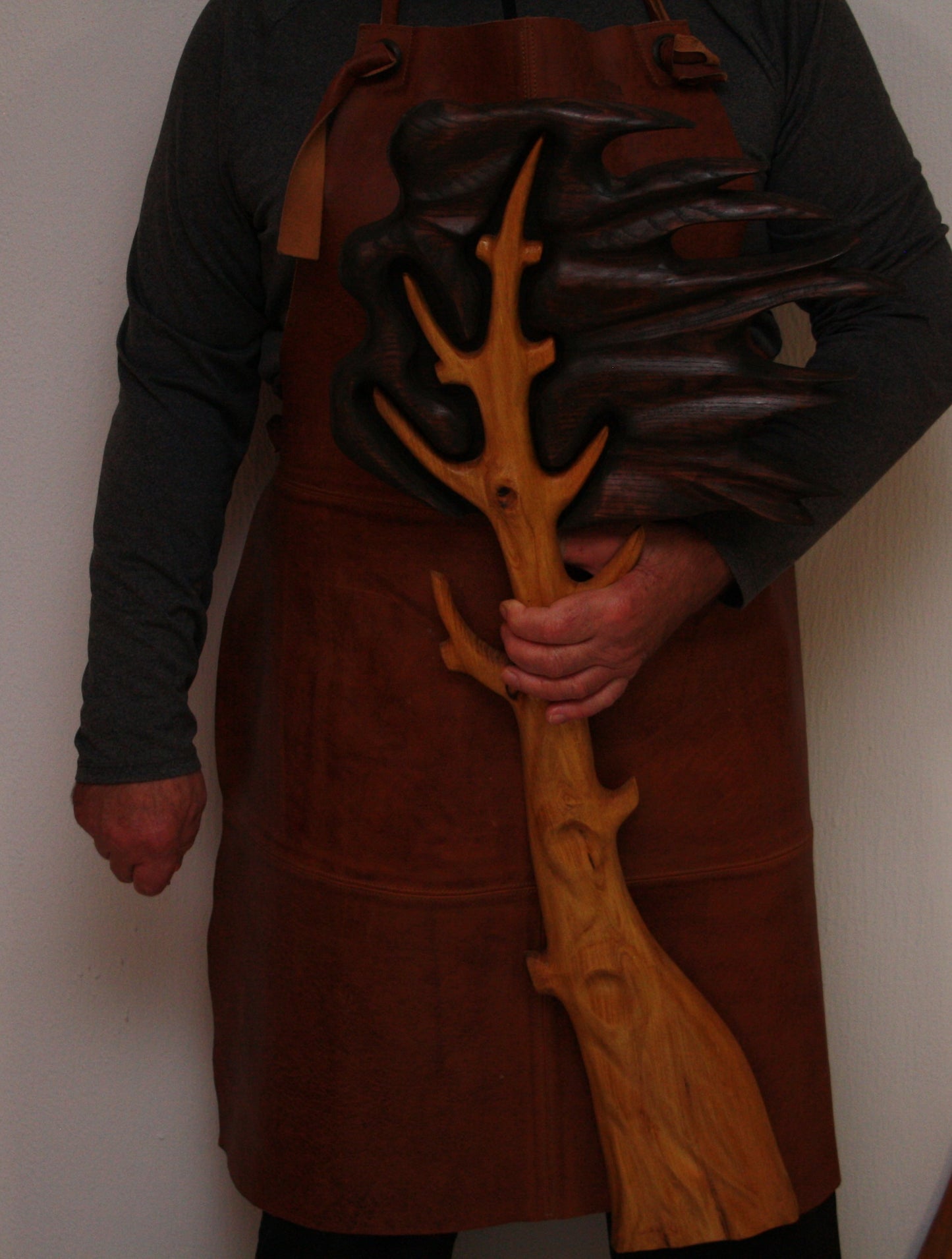 Wandkunst Baum im Wind | Akazie Kirschbaum Massiv | Bewegte Holzskulptur | Wohnzimmer Deko | Natur Kunst Geschenk