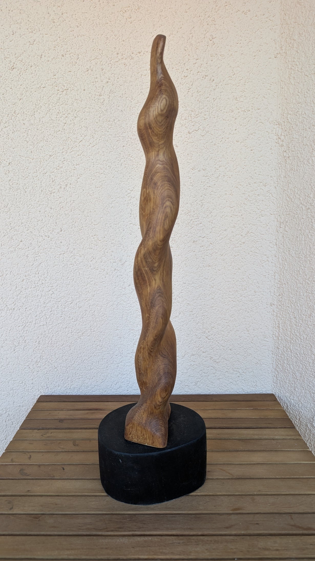 Skulptur verdrdrehte Säule