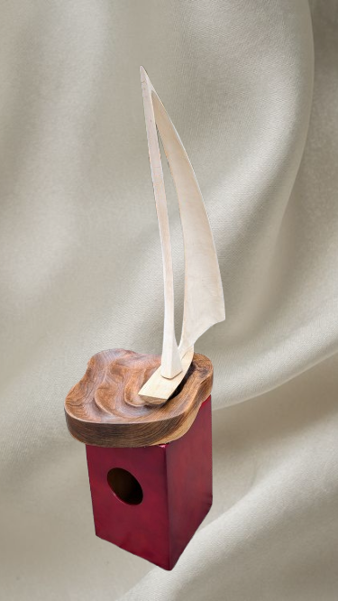 Segelboot Holzskulptur. abstract  wood art . abstract wood sculpture, hand carved wood figure