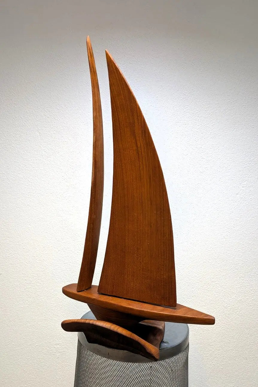 Yacht Segelboot Wanddekoration Holz abstrakt handgeschnitzt