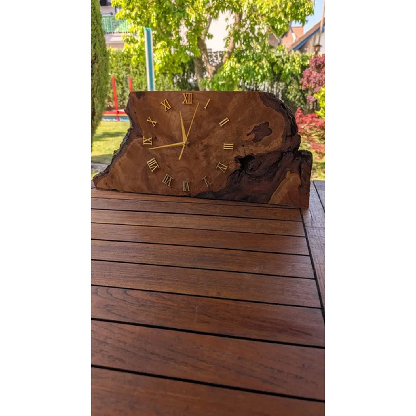 Handgefertigte Holzuhr. Kirschbaum massiv 55 x 25 x 3,   Wohnzimmer Dekor